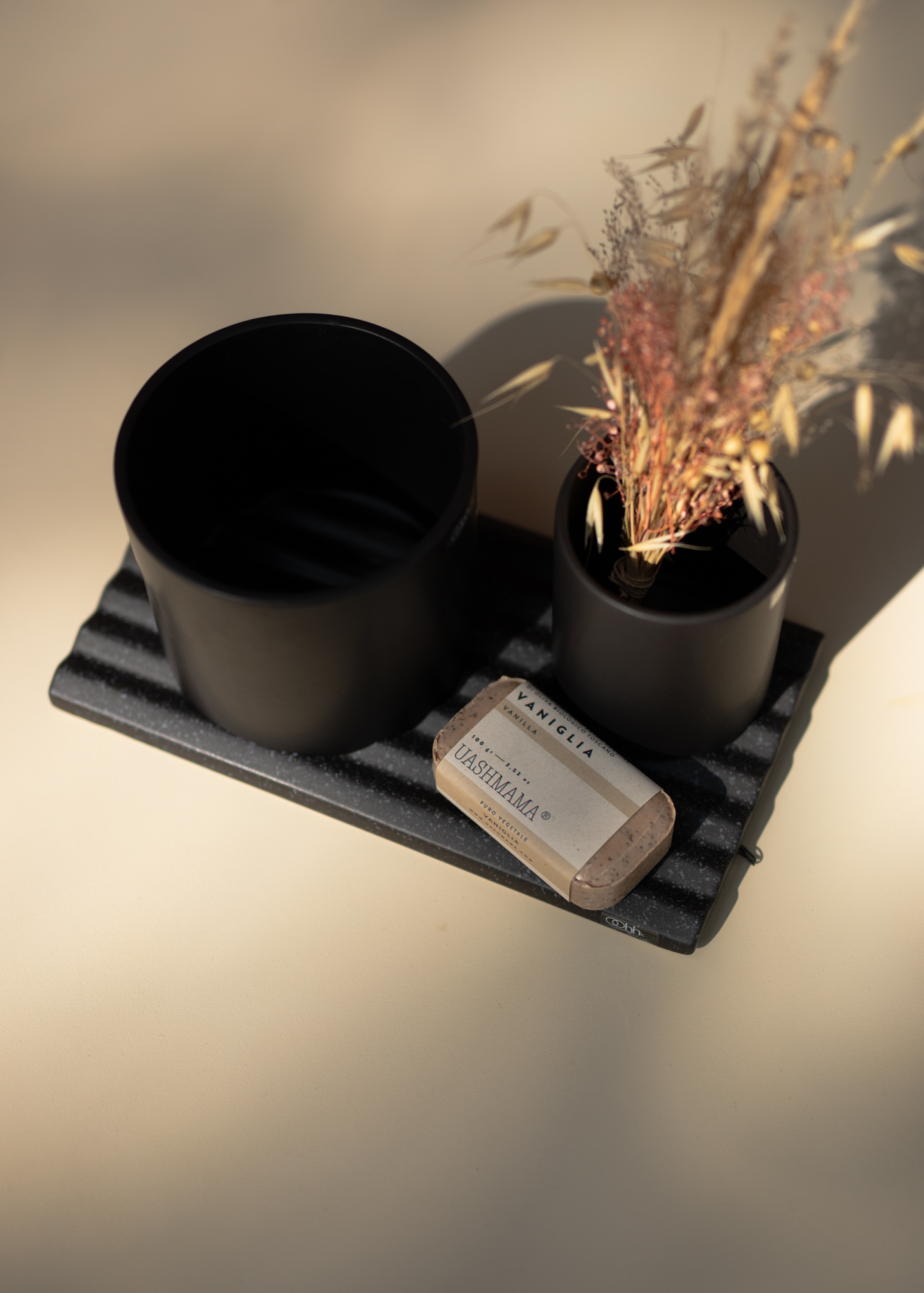 Wave pen holder & pot Wave pen holder & pot