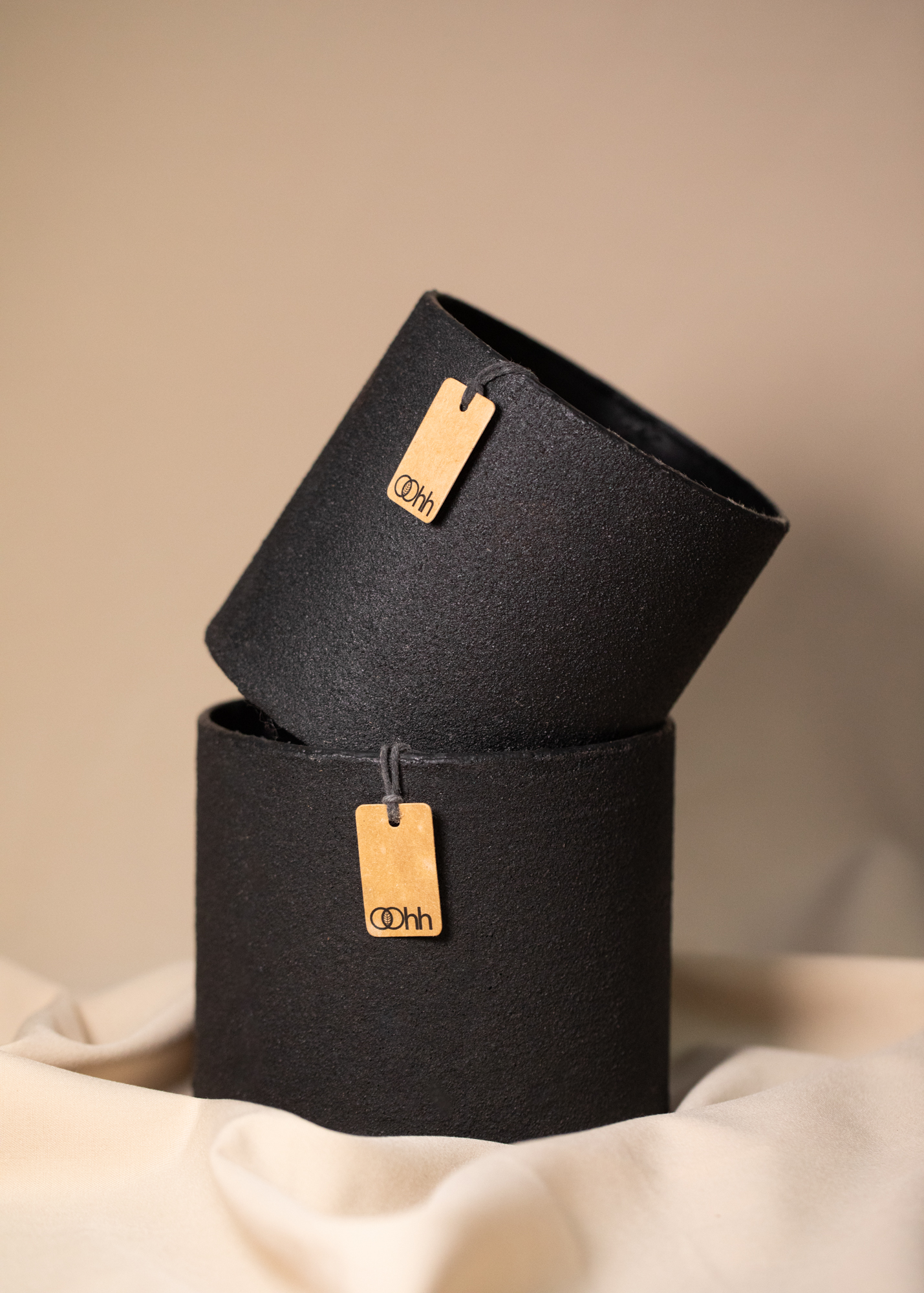 Dune, Black Dune, Black