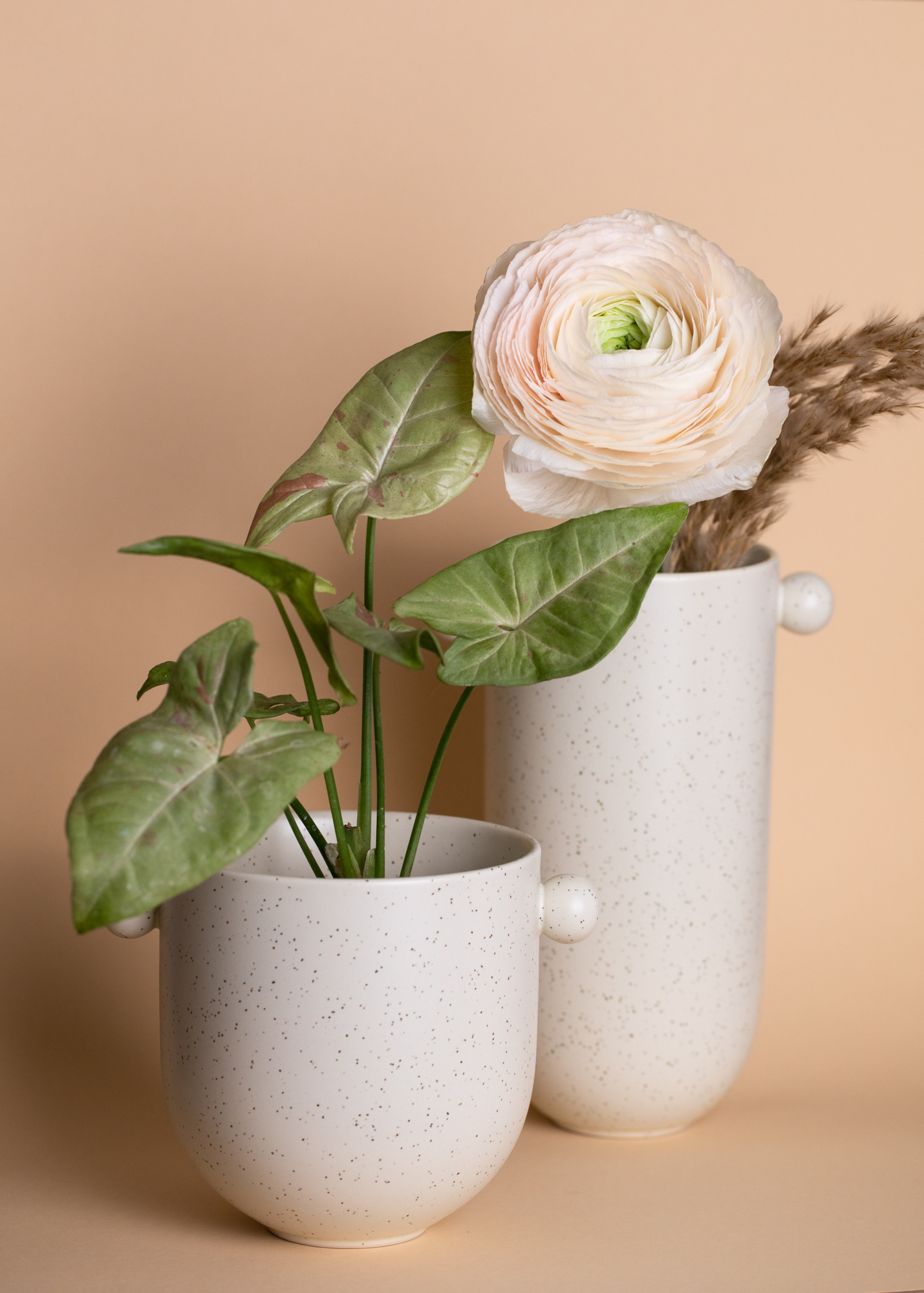 Saga pot, off white