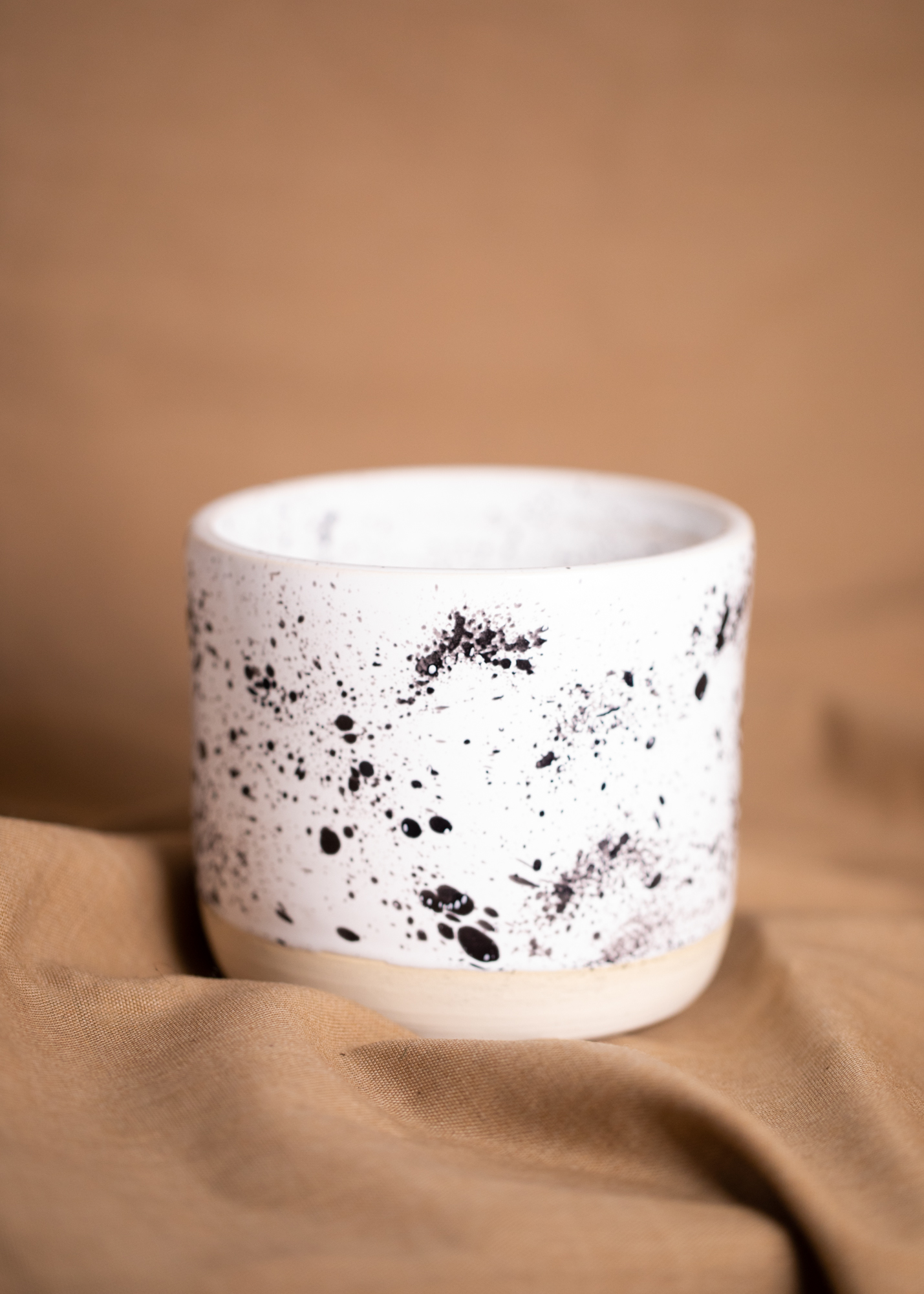 Cosmic white Übertopf 11cm