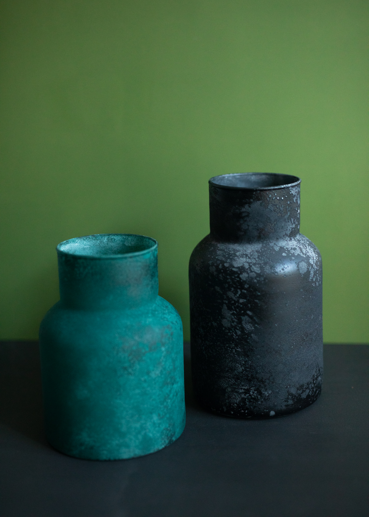 Palma jar vase large, black