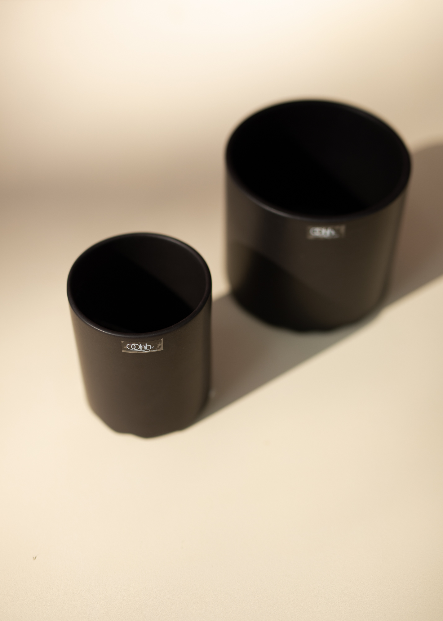 Wave pen holder & pot Wave pen holder & pot